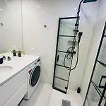 Targowa L4 *