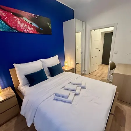 Апартаменти Targowa L4 *